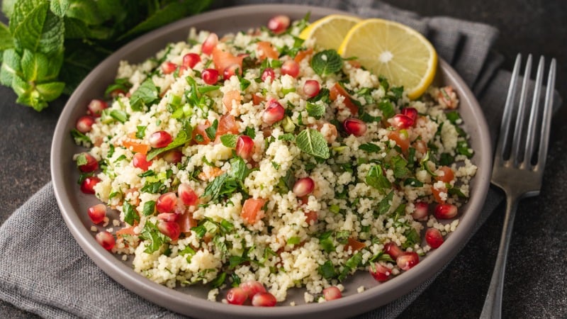 Salada Tabule, prato árabe refrescante.