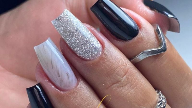 unhas-decoradas-pretas