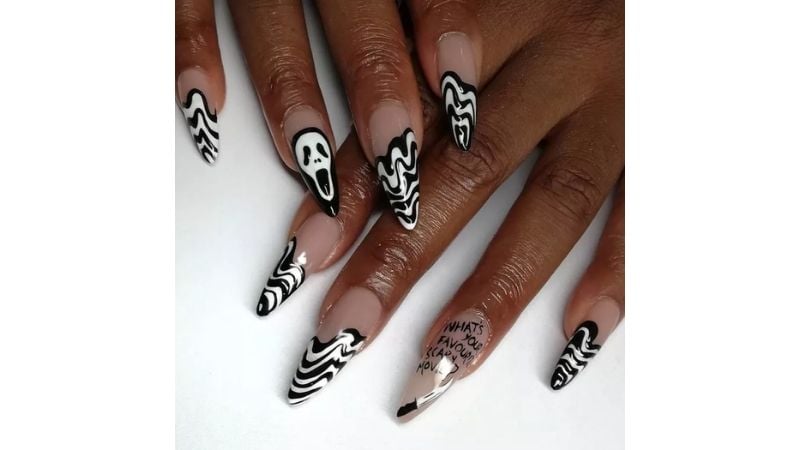 Pânico é um clássico do terror! Decorar as unhas com a personagem e combiná-lo com efeitos em preto e branco é uma escolha arrasadora.