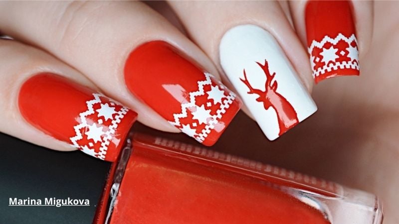 unhas com decoração de natal