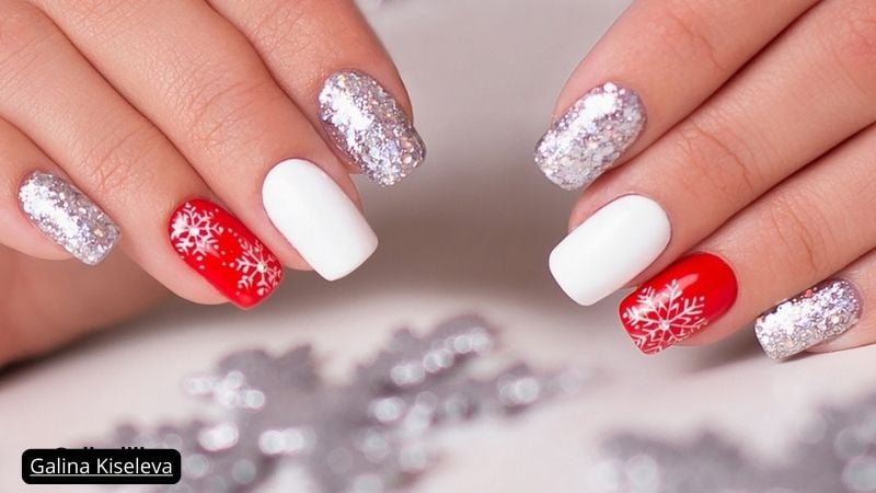 unhas com decoração de natal