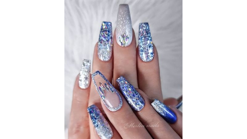 Unhas decoradas para o carnaval