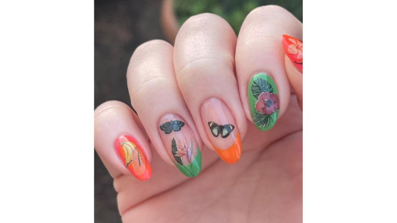 Unhas tropicais.