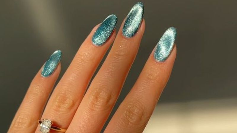 unhas madonna glitter