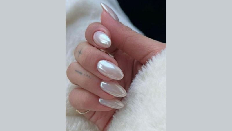 unhas almond