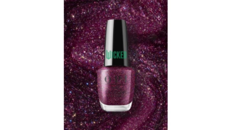 Esmalte roxo.