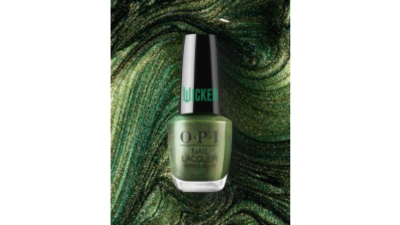 Esmalte verde brilhante.