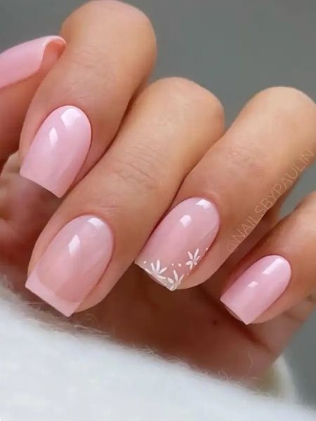 unhas com aplicações