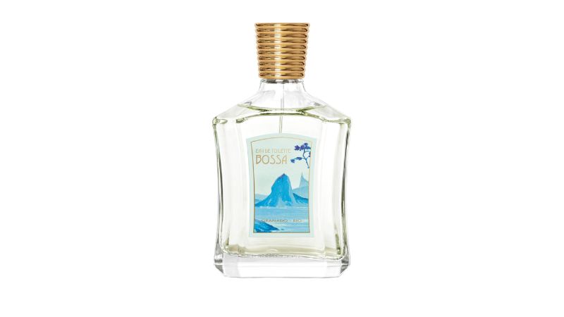 perfume com tampa dourada