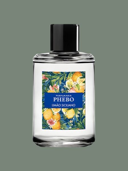 perfume de frasco transparente.