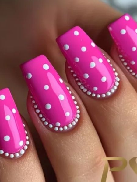 unhas em poá