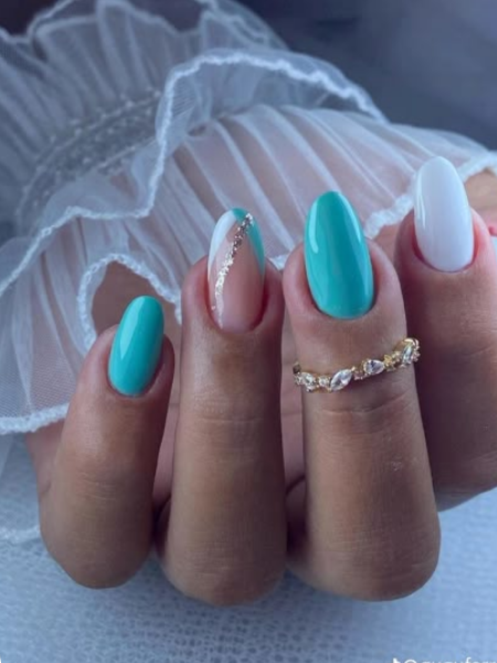 unhas verde água