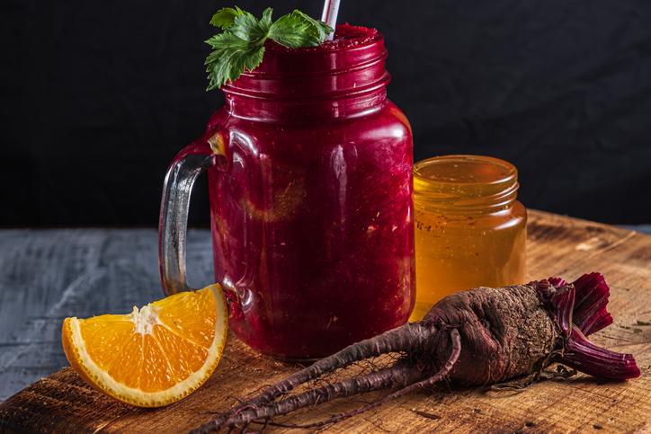 suco de beterraba com laranja