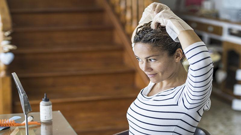 Pintar o cabelo em casa