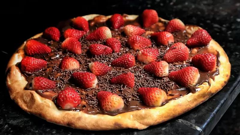 Deliciosa pizza de chocolate.