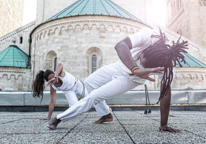 Capoeira é um ótimo esporte